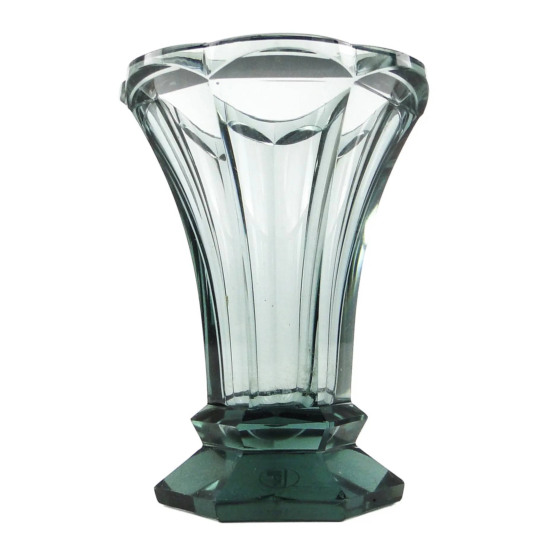 Vase, Art Deco, crystal, Moser, Czechoslovakia, 1930s