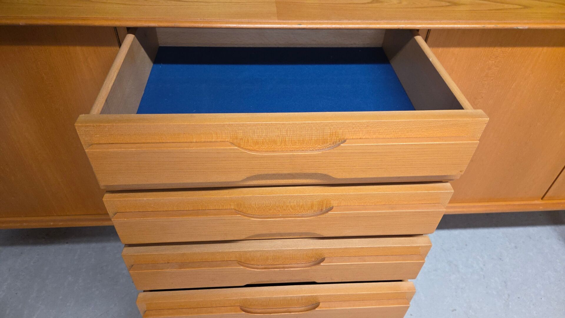 Grande enfilade vintage années 1970