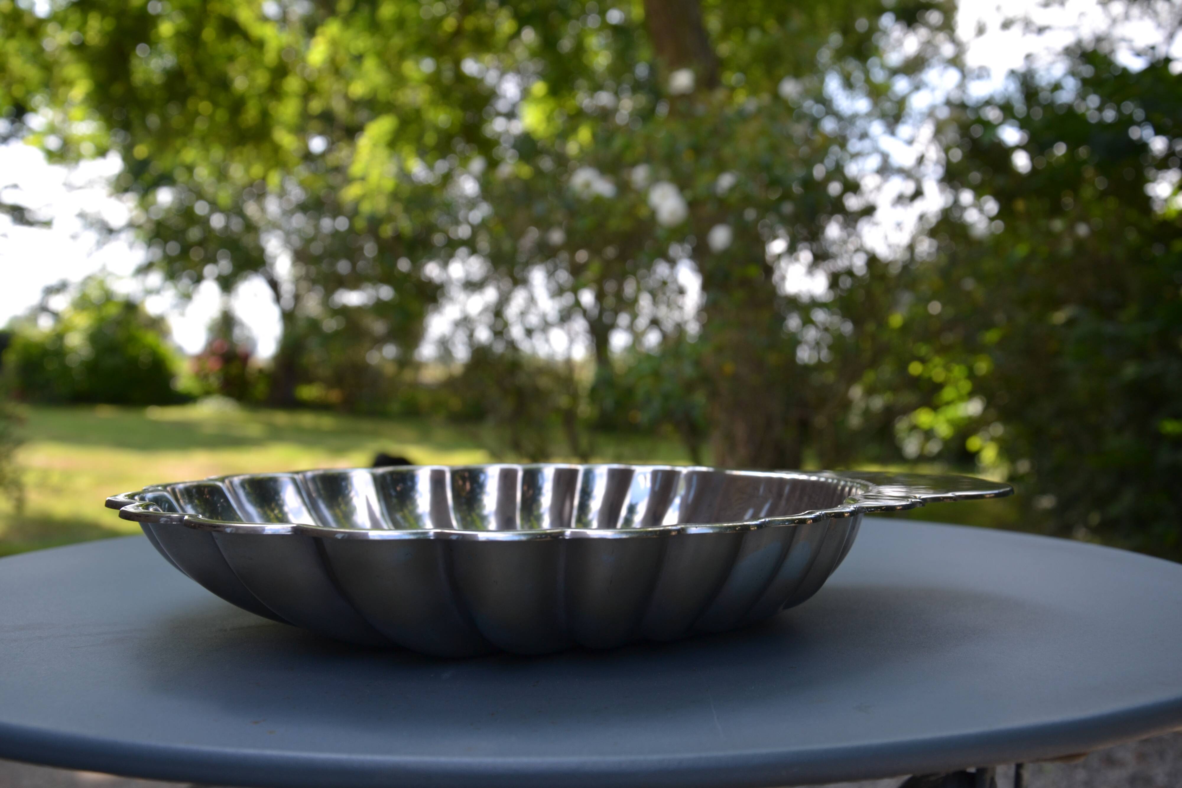 Silver-plated shell-shaped bowl/dish/vegetable dish