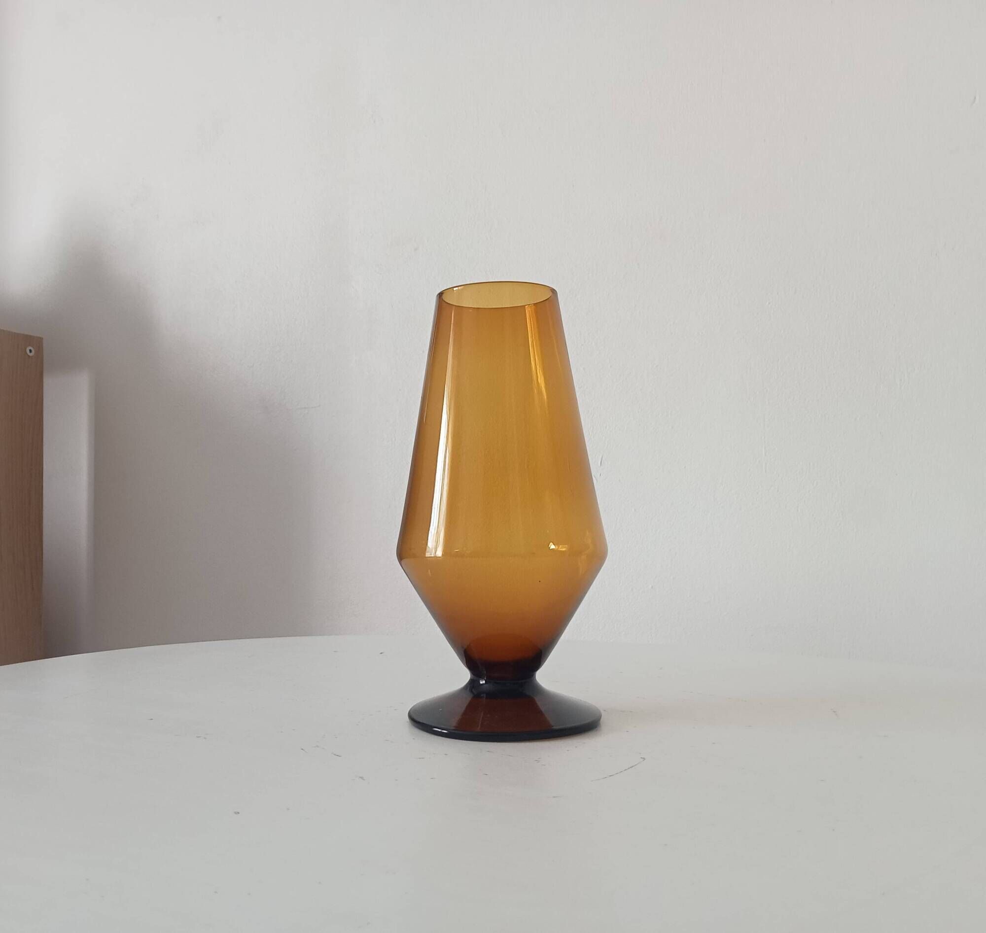Vintage amber glass vase from the 60s/70s.