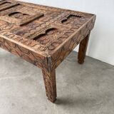 Table basse savoyarde art populaire