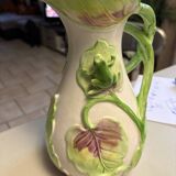Frog slushie pitcher