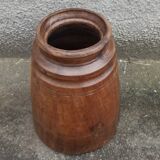 Grand pot ancien en bois