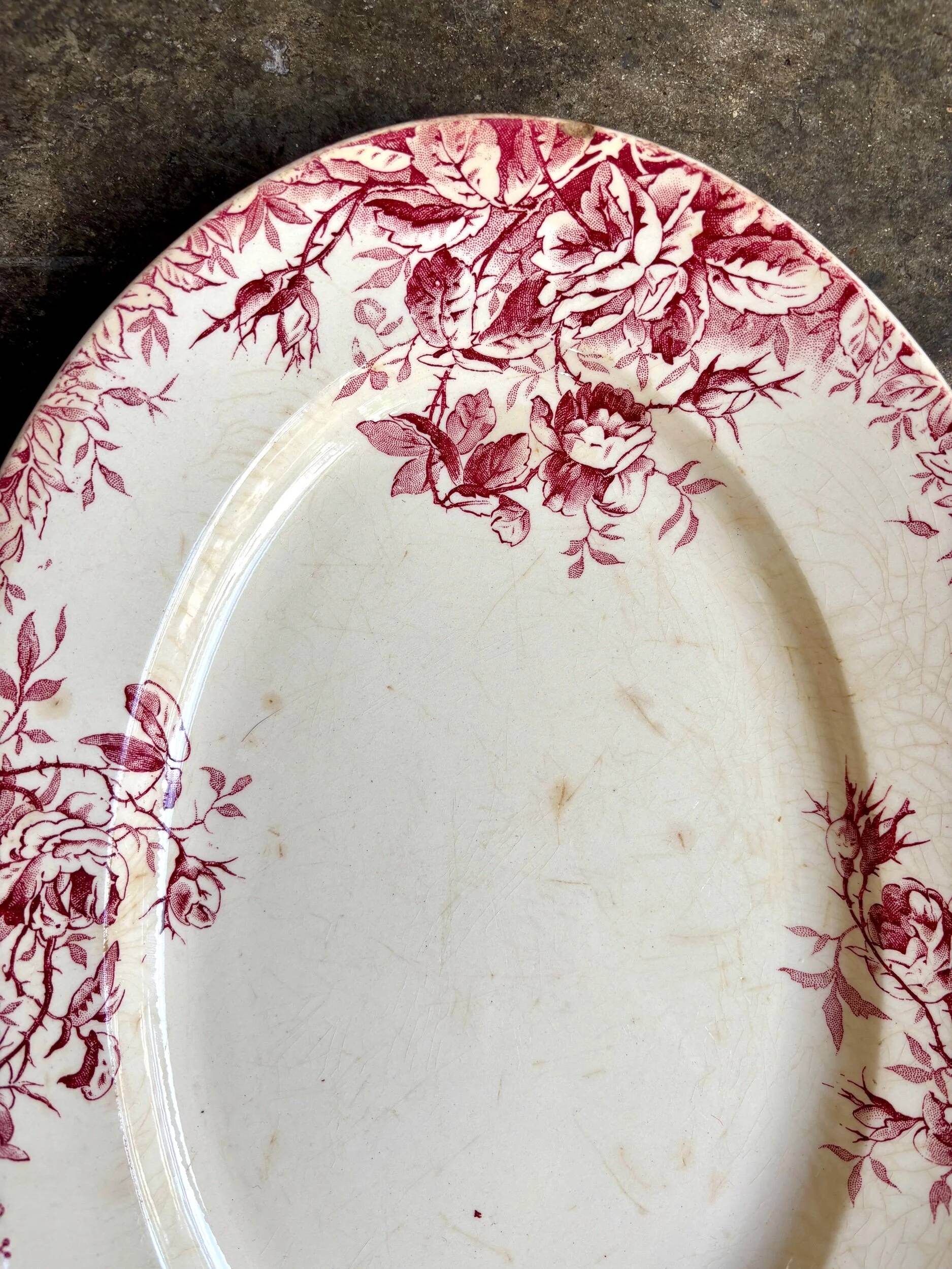 Gien oval dish in pink ironstone, "Floreal" service