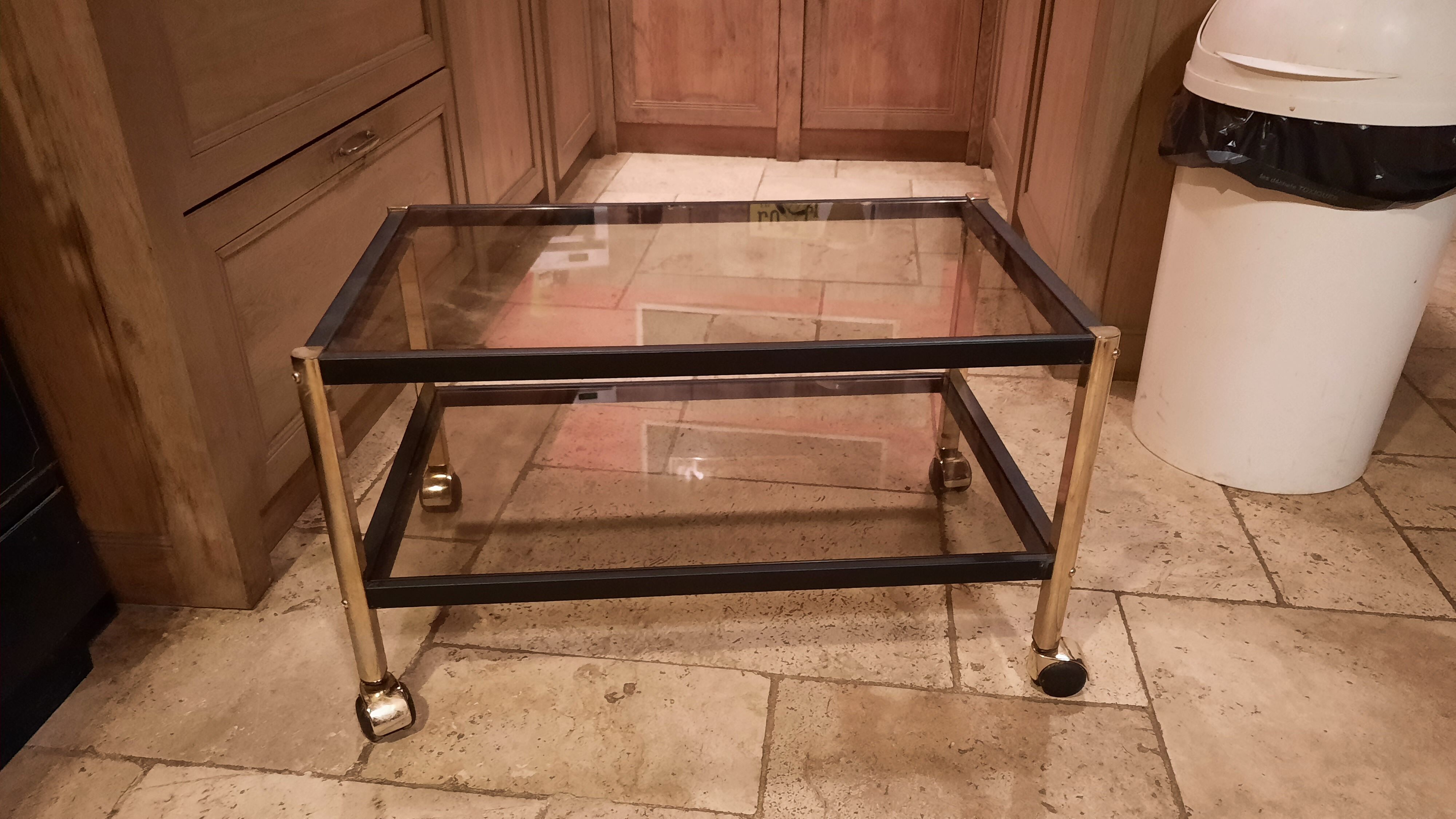 Metal roulette living room table