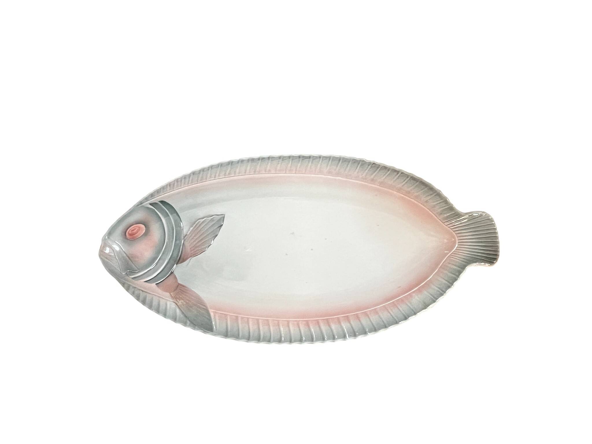 Sarreguemines Digoin, 16-piece Art Deco fish service circa 1930