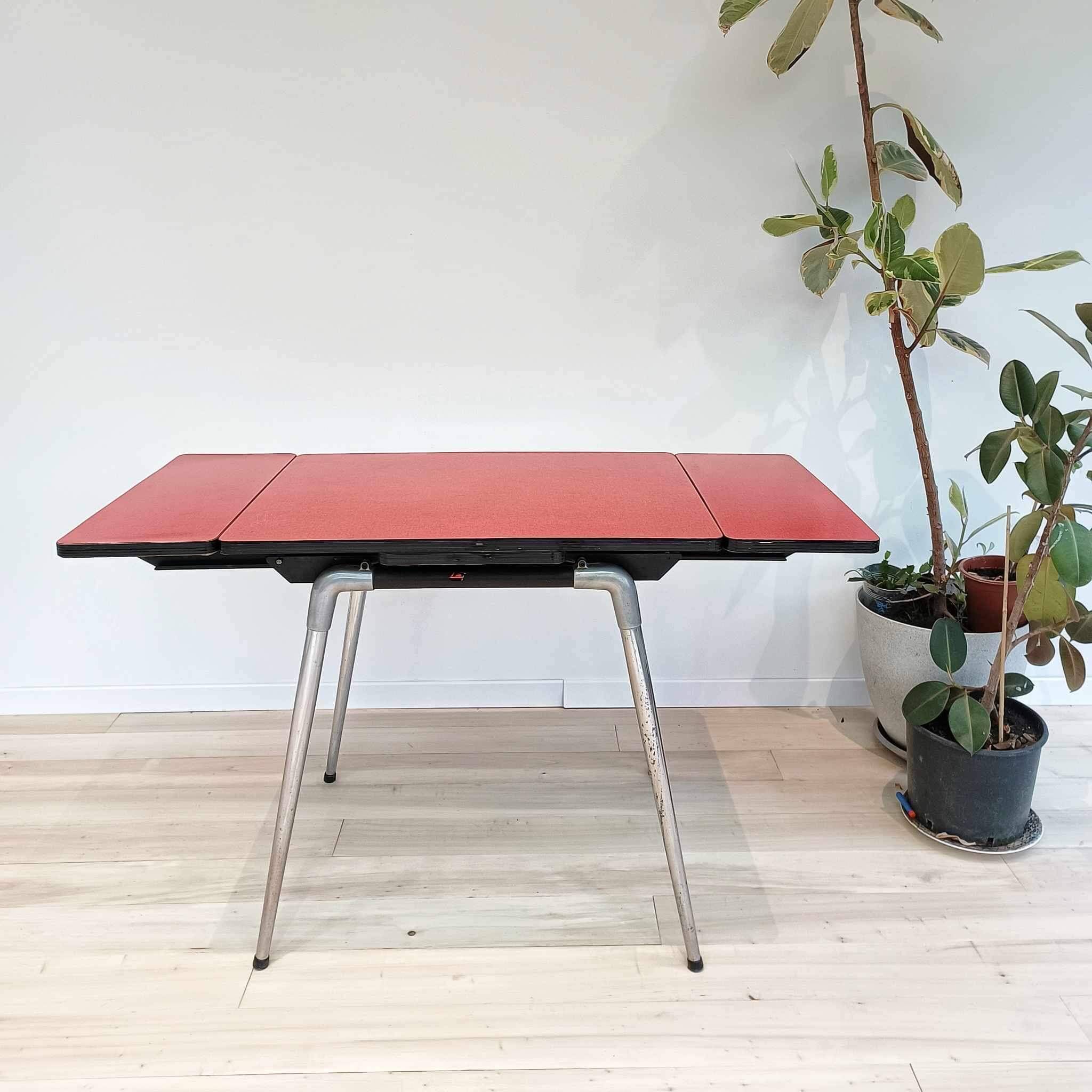 Formica table