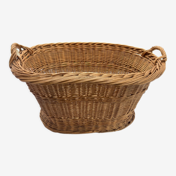 Wicker basket