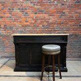 Early 20th century oak bar counter