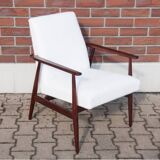 Armchair from the 1960s, model 300-190, designed by H. Lis, Poland. After renovation.