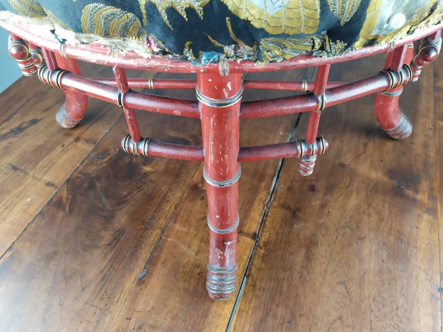 Napoleon III bamboo pouf