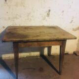1900s country table/bistro table in its pattine