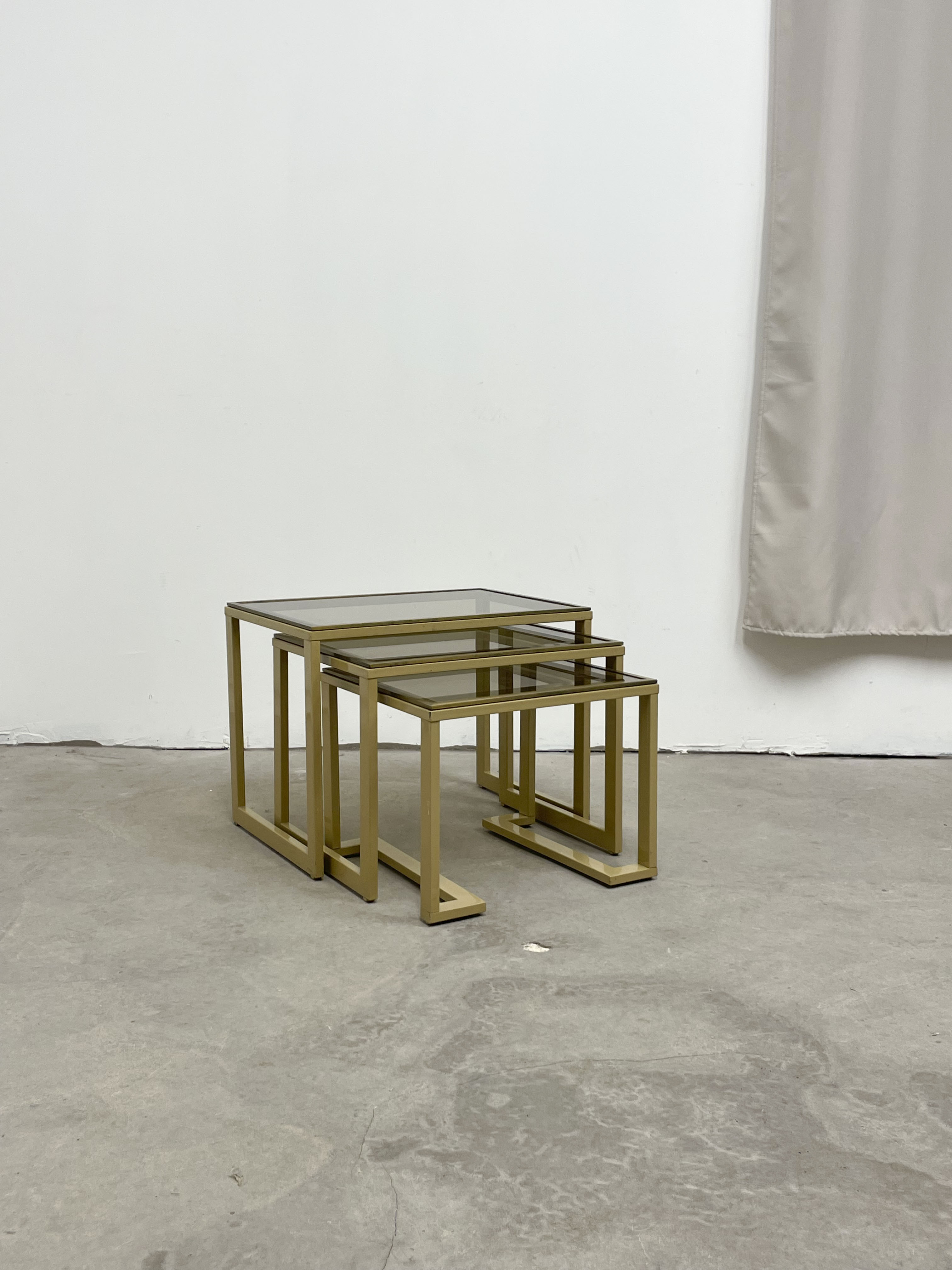 Trio de tables gigognes