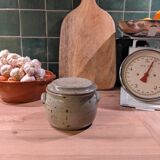 Ceramic pot
