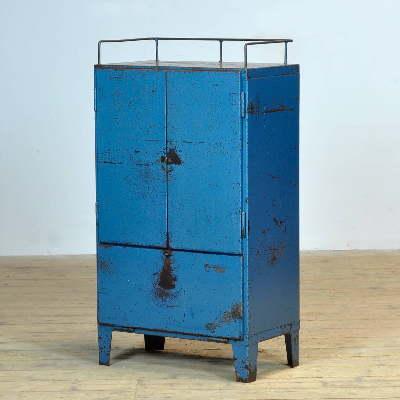 Industrial four-drawer cabinet from the 1970s