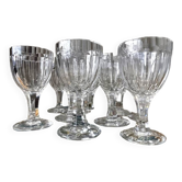 Suite de 9 verres a liqueur en cristal de nancy art de la table