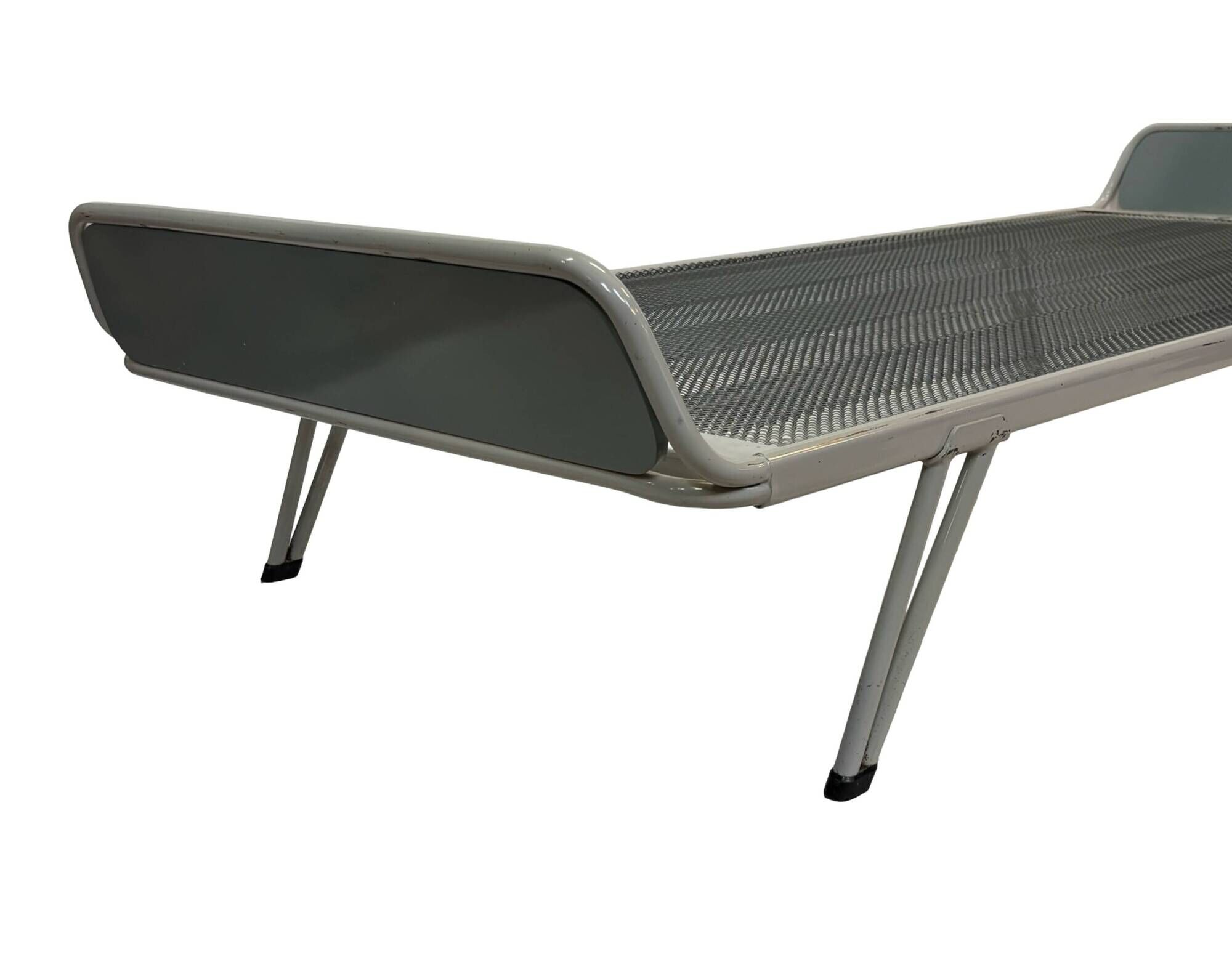 Vintage daybed 1960s minimalist metal from the Netherlands design