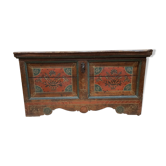 Polychrome chest dated "1823"