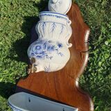 Decorated porcelain fountain