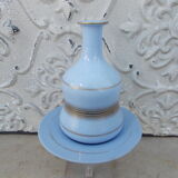Service à eau de nuit en opaline bleue XIXème