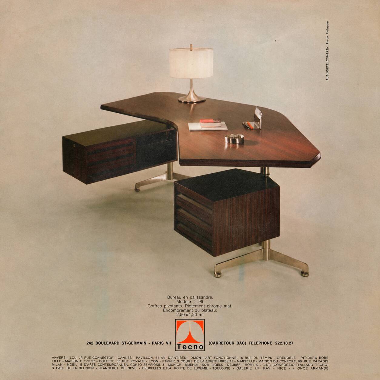 T96 Rosewood Boomerang Desk by Osvaldo Borsani for Tecno, First Edition, 1950