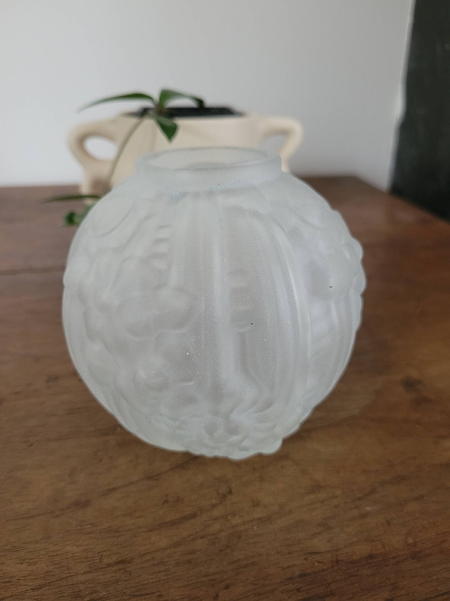 Small round vase Art Deco No. 1