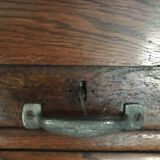 Double curtain Cabinet