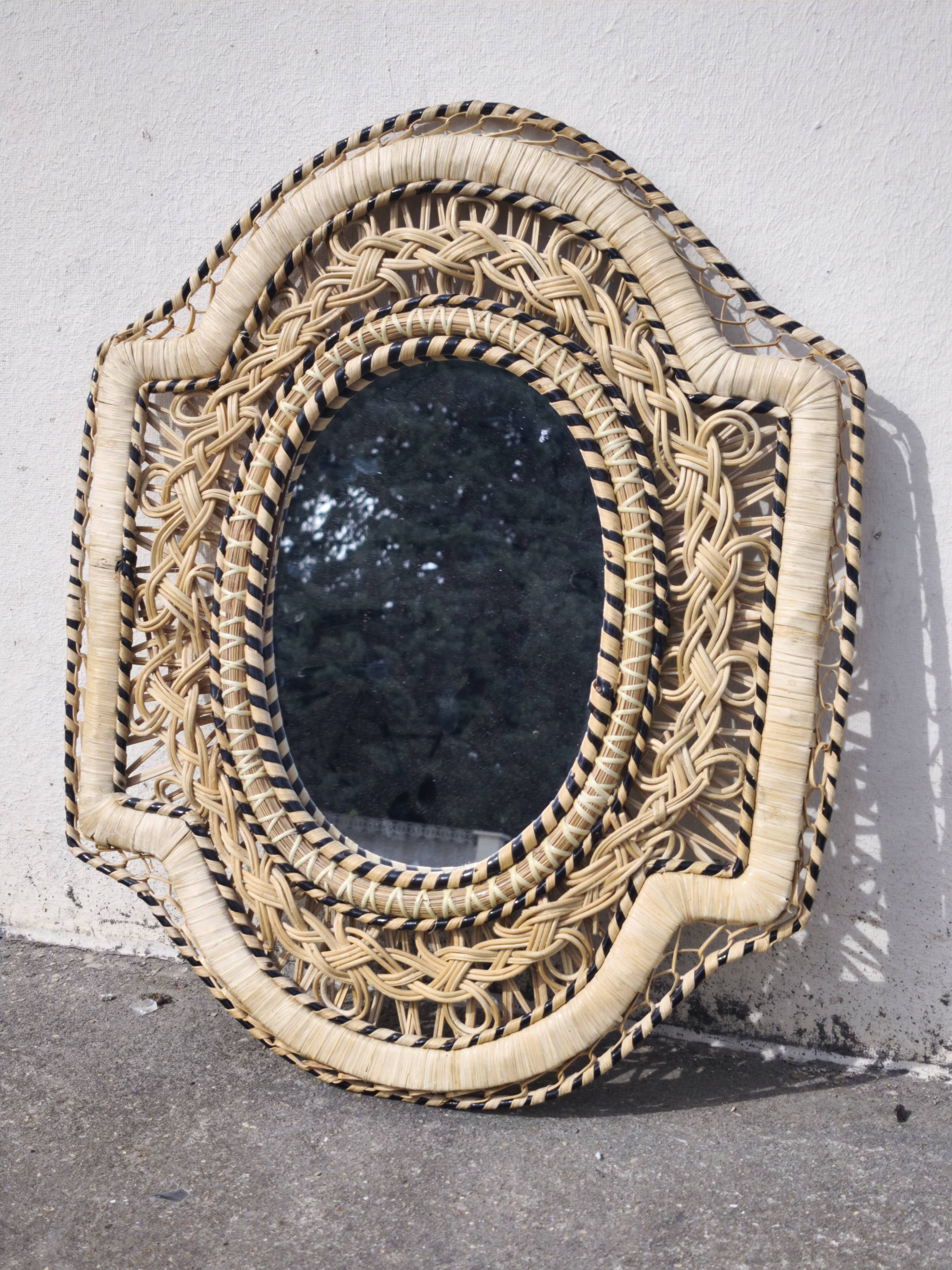 Wall mirror peacock filigree in rattan and wicker