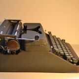Typewriter Hermes 2000 - 1950's