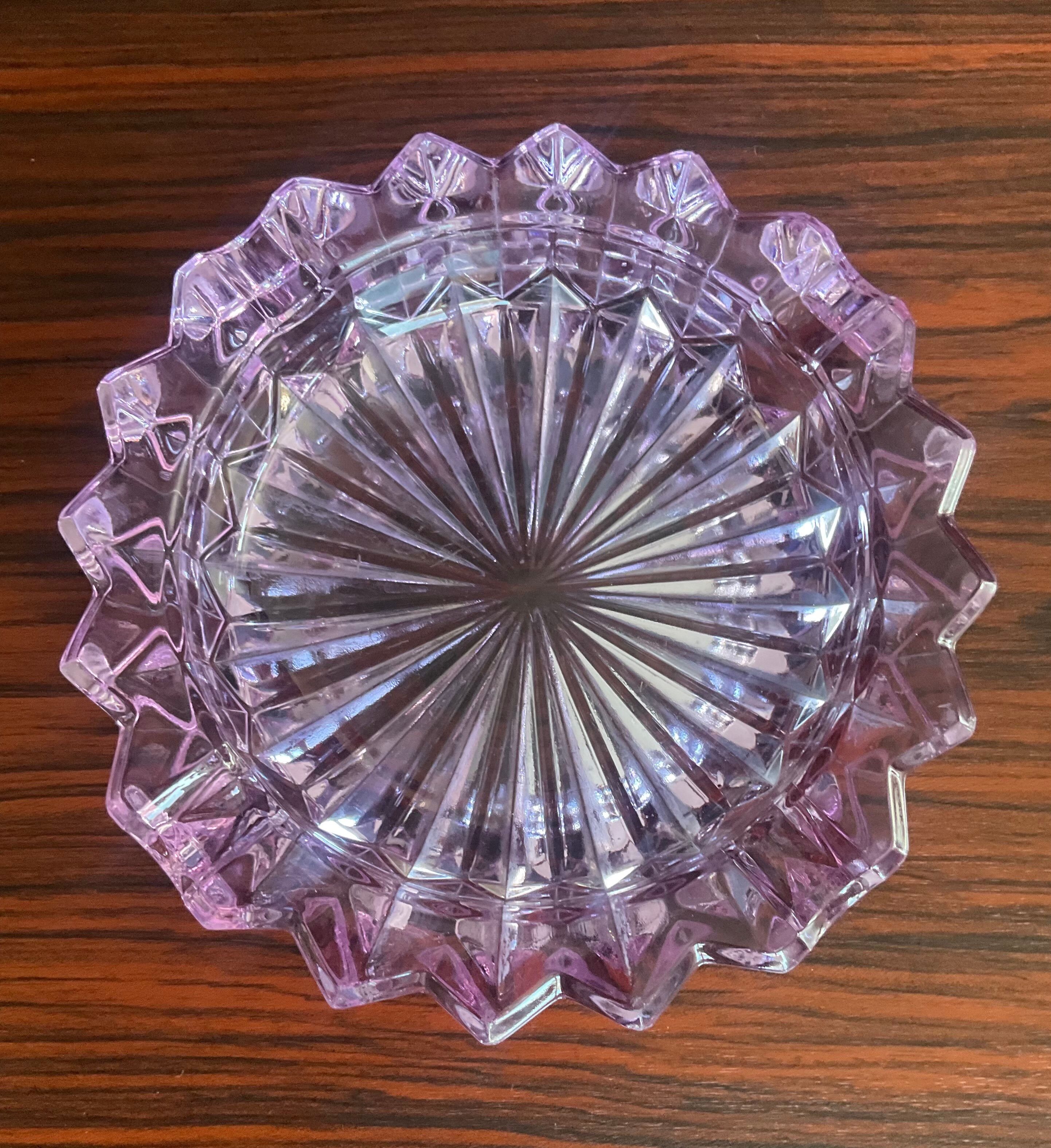 Vintage glass ashtray Alexandrite