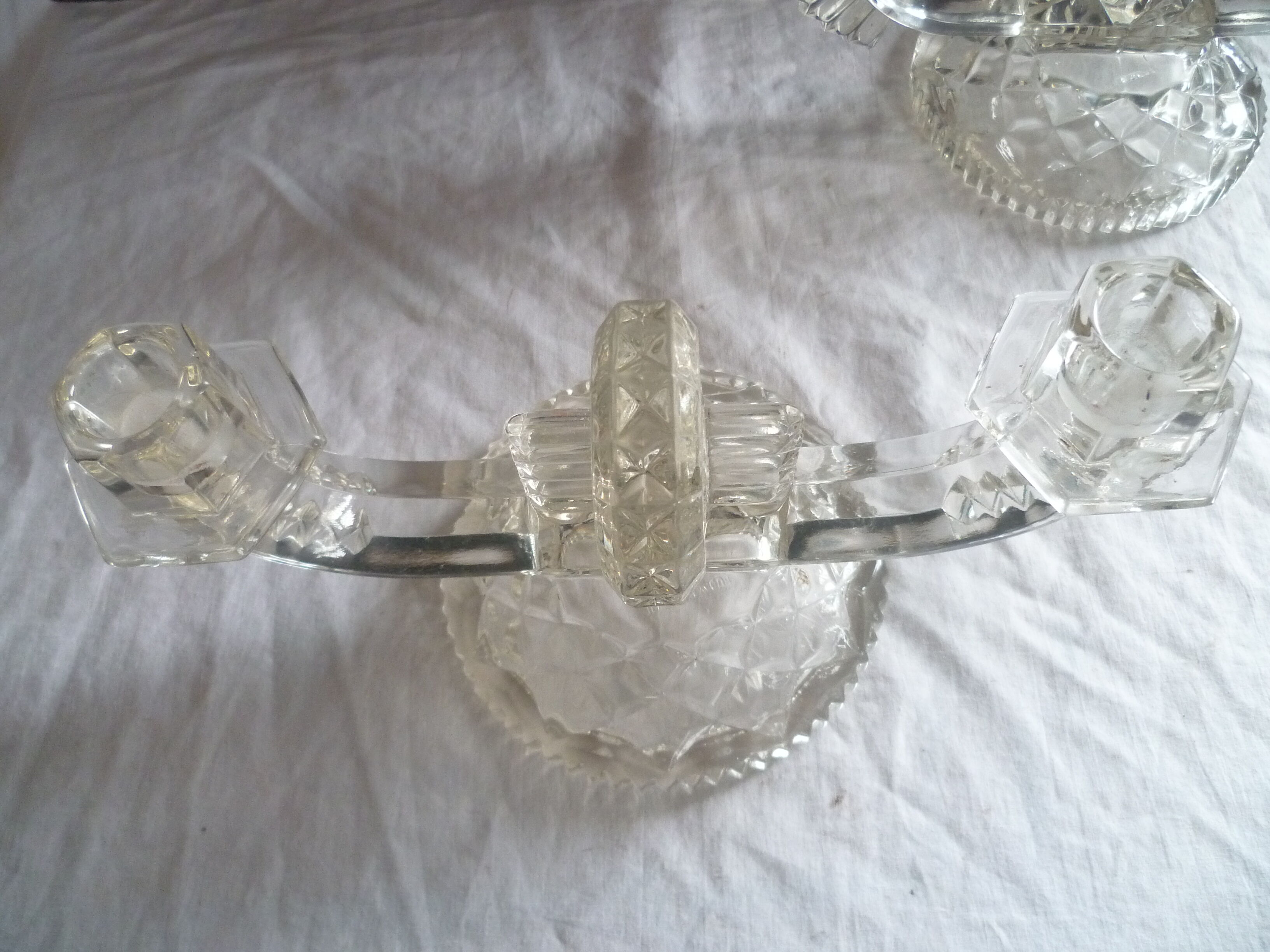 Paire de chandeliers 2 bougies en verre art deco Tchecoslovaquie