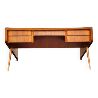 Belgian Desk by Oswald Vermaercke