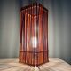 Lampe cube en bois et osier vintage