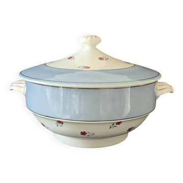 Large vegetable dish (soup tureen) in Digoin Sarreguemines earthenware, model AIX.