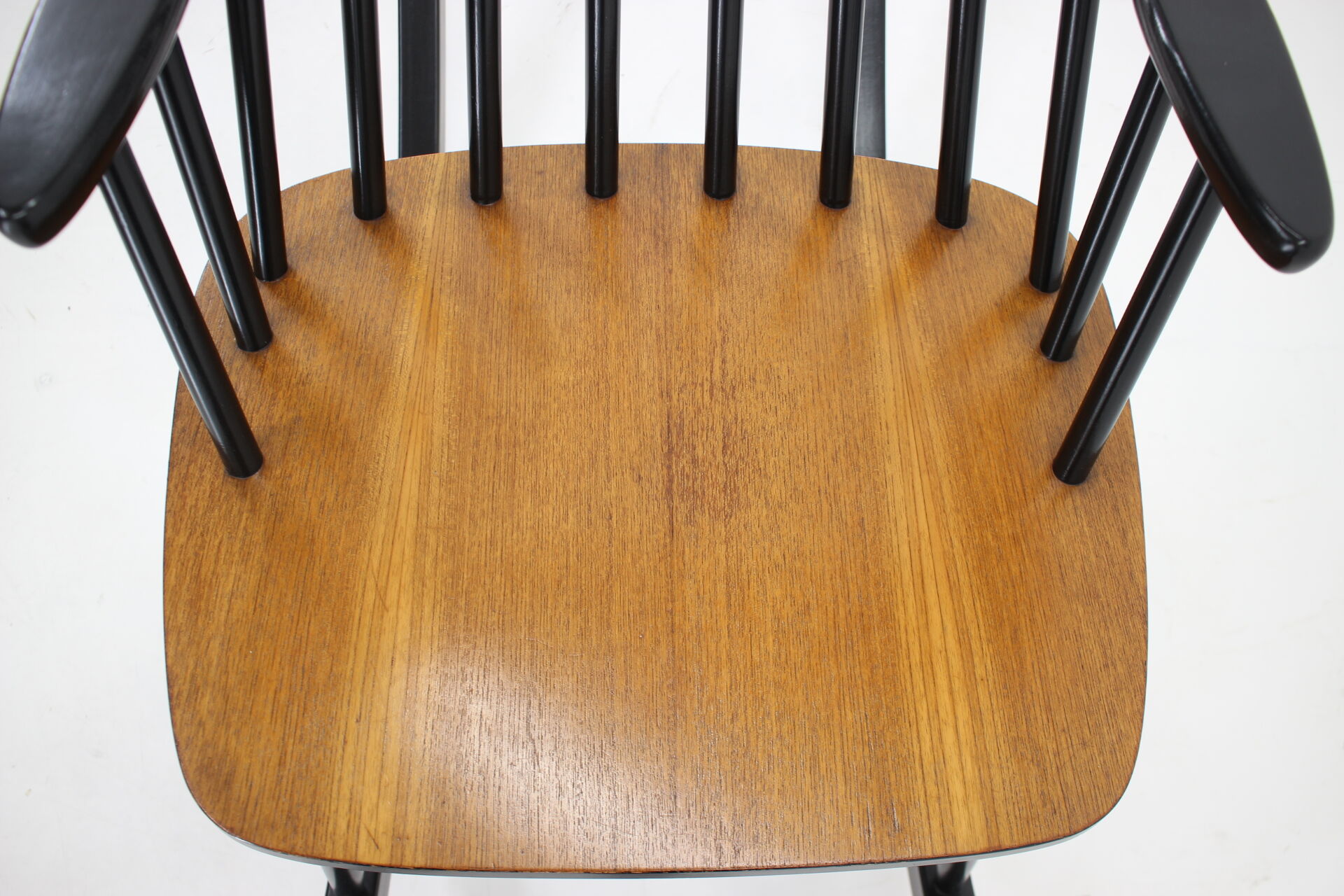 1960s Varjosen Puunjalostus Beech Rocking Chair, Finland