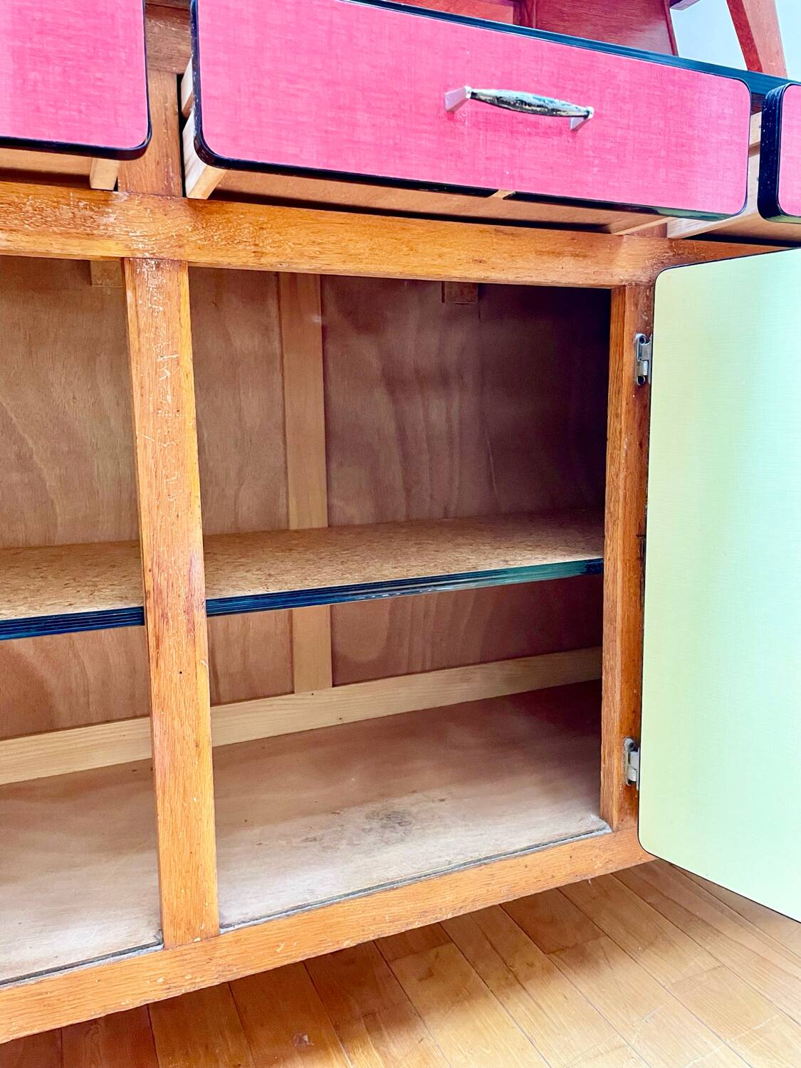 Buffet, Formica dresser, 1970s