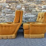 Paire de fauteuils crapauds doré en velours