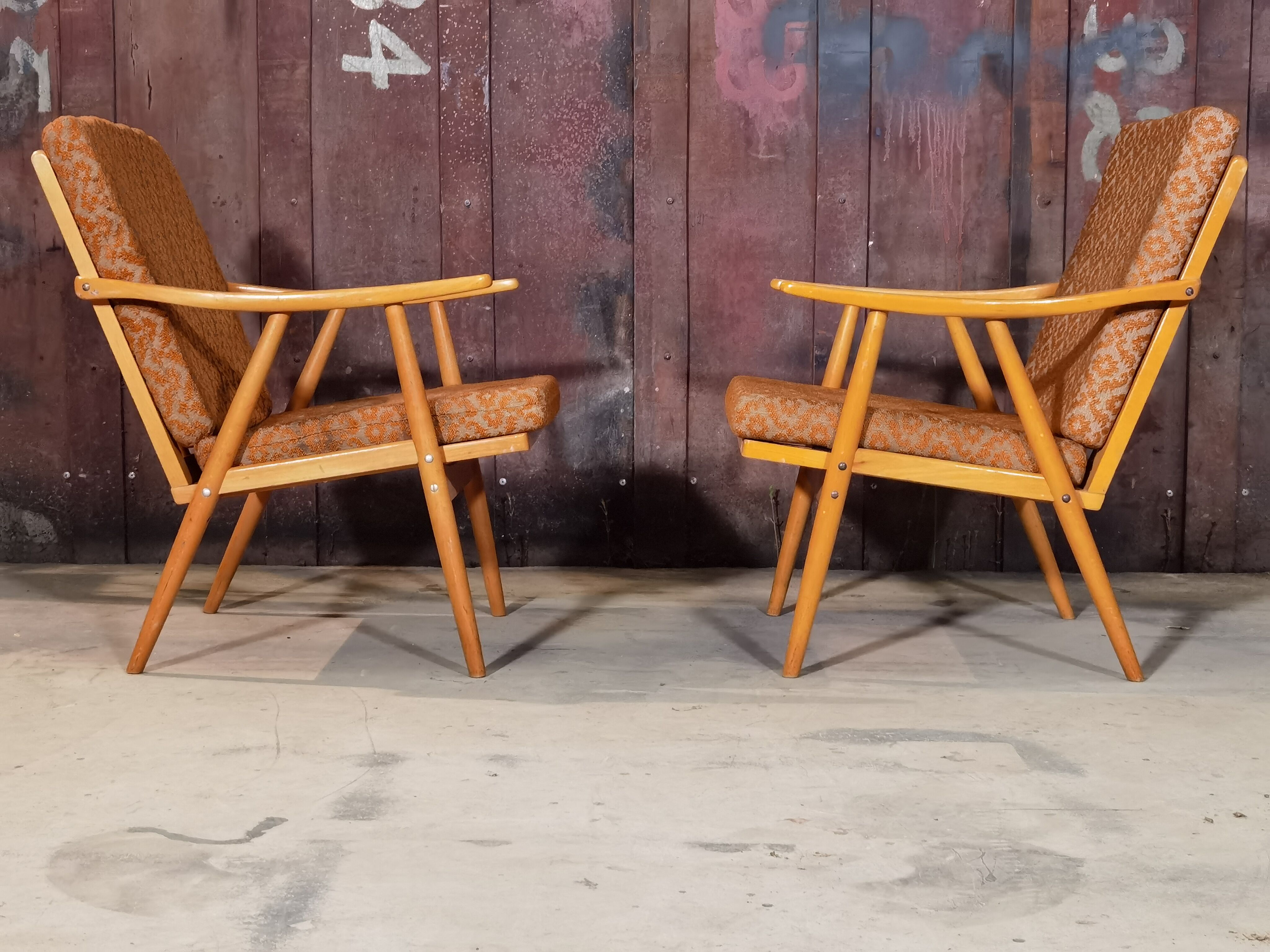 Paire de fauteuils Thonet Boomerang