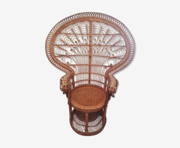 Fauteuil Emmanuelle ou fauteuil paon en rotin
