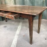 Farm table