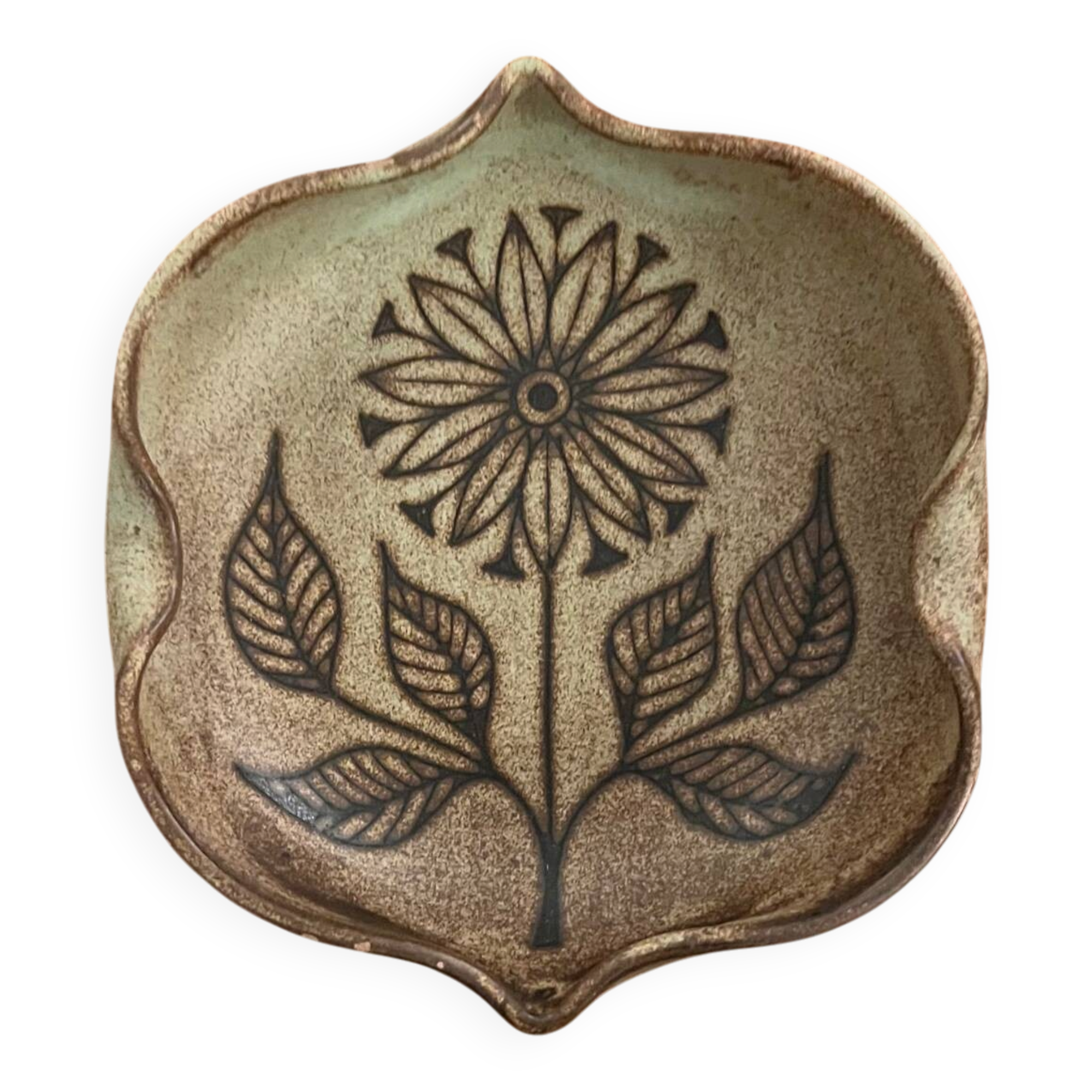 Bowl or dish by Font and Mateo in ceramic