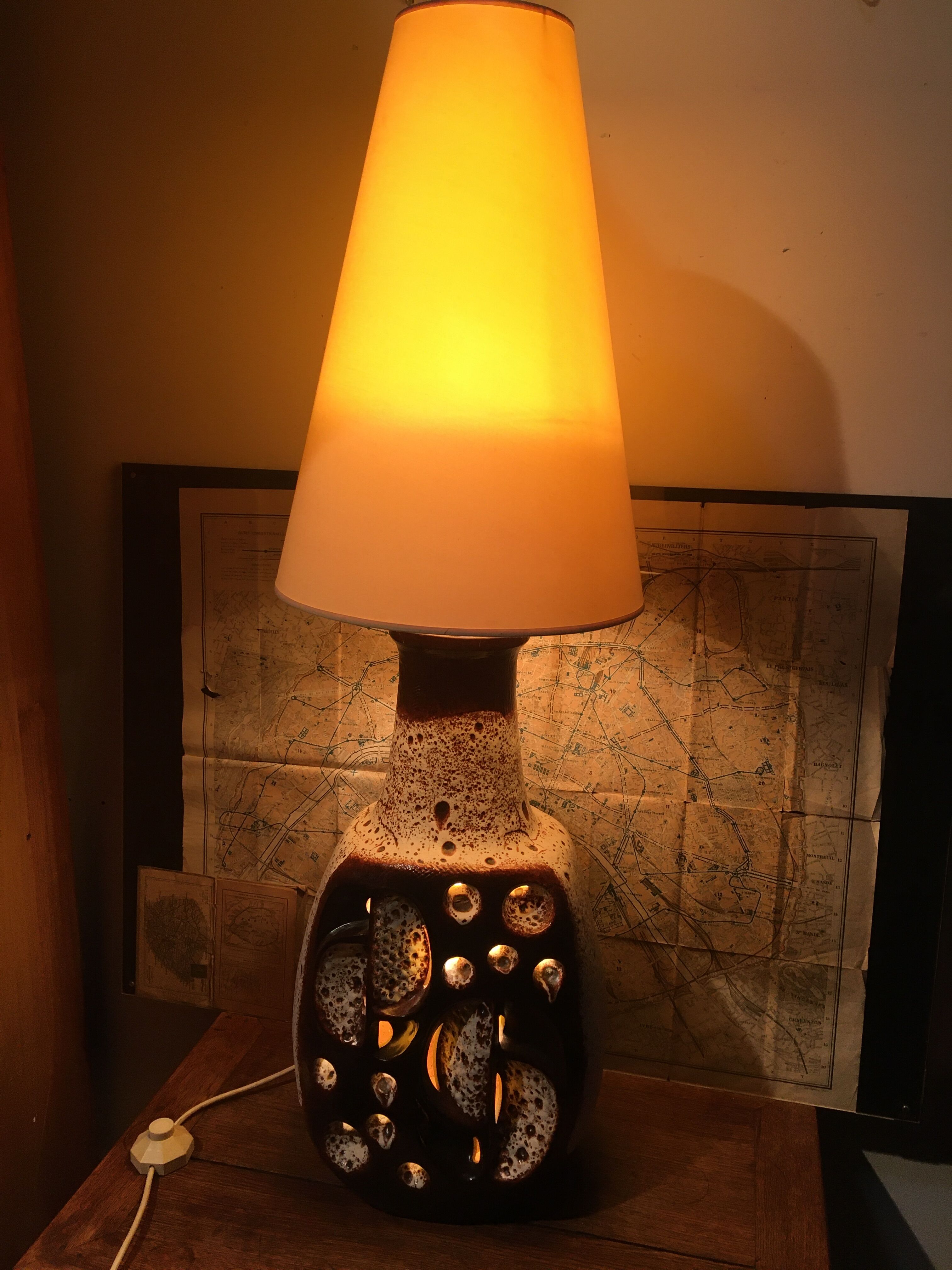 "Fat lava" floor lamp by Hustadt Leuchten from the 1970s.