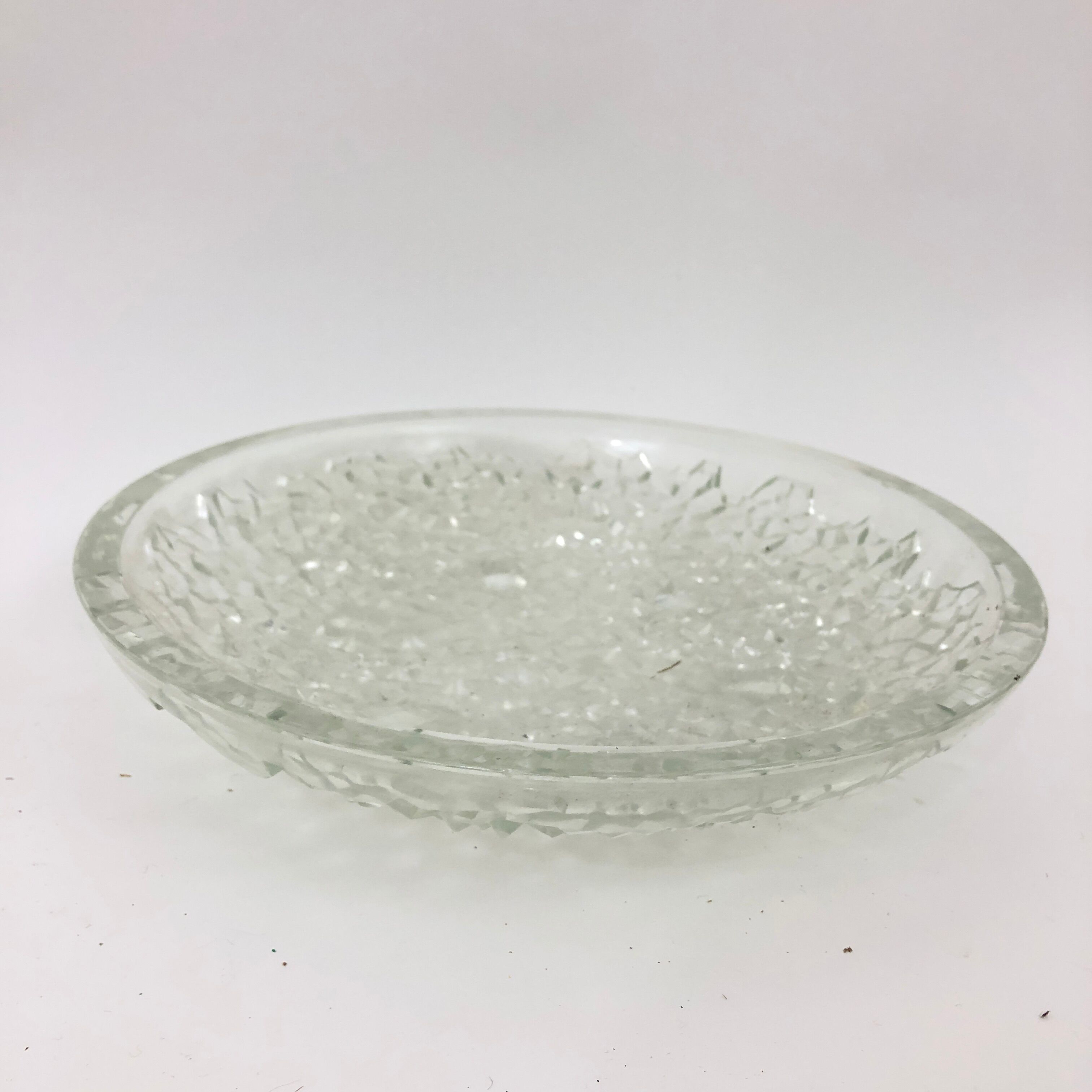 Large glass fruit cut