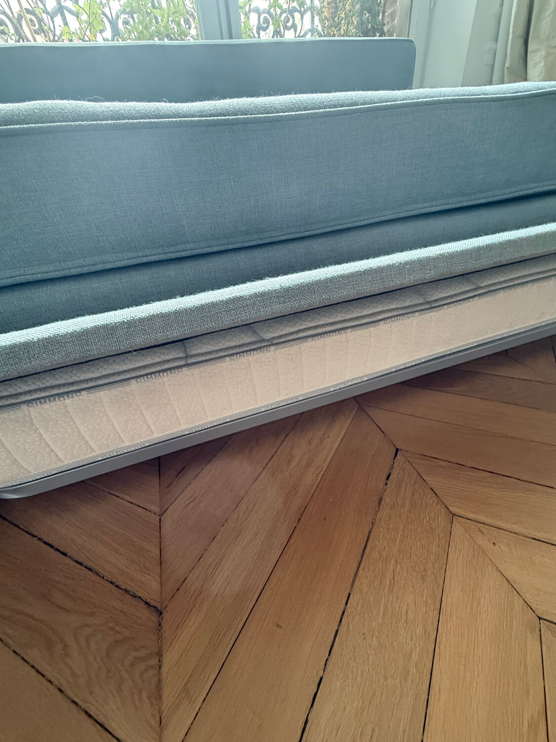 Convertible chaise longue sofa