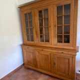 Walnut library of France