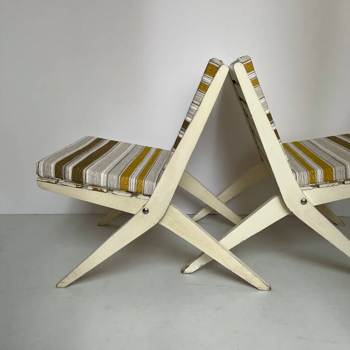 Pair of indoor/outdoor folding armchairs