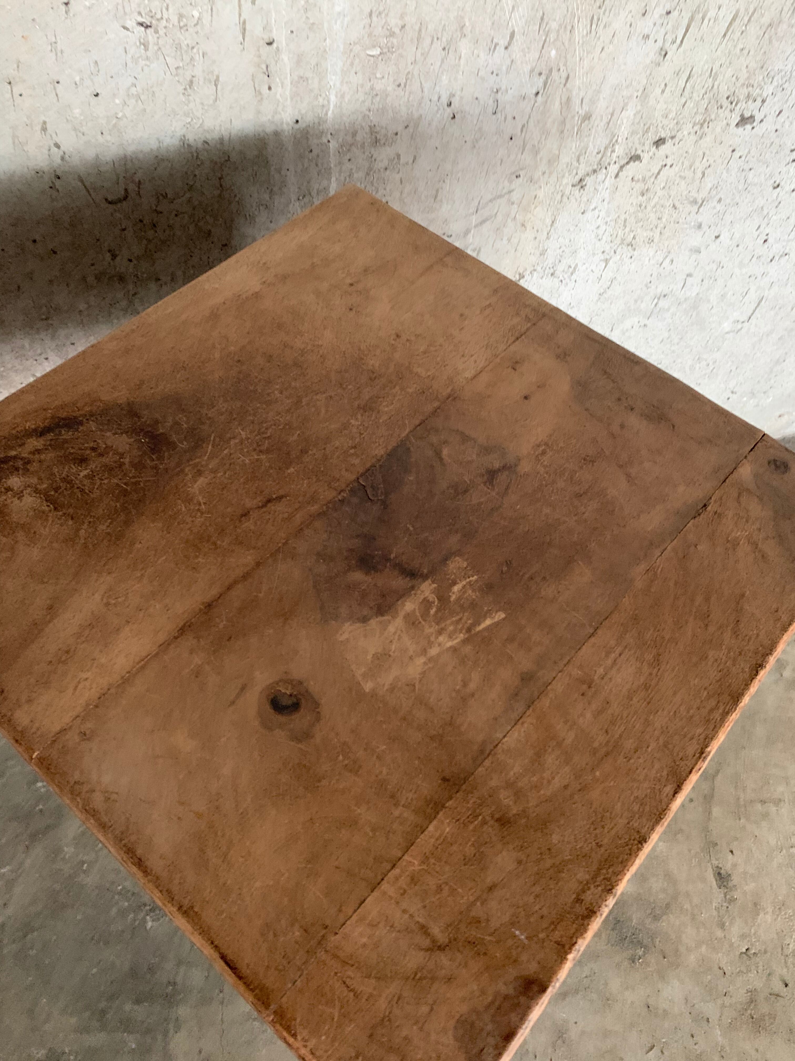 Table de chevet industrielle