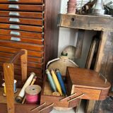 Travailleuse pied compas vintage