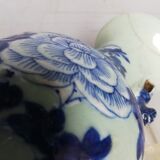 Vase celadon enamel white and blue chinese porcelain 19th