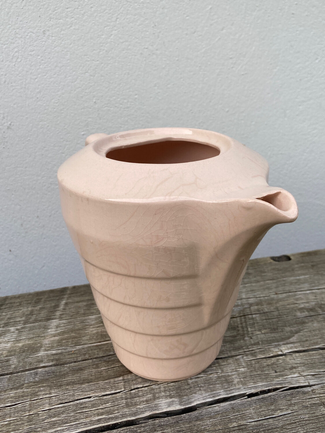 Saint Amand pitcher in powder pink ceramic